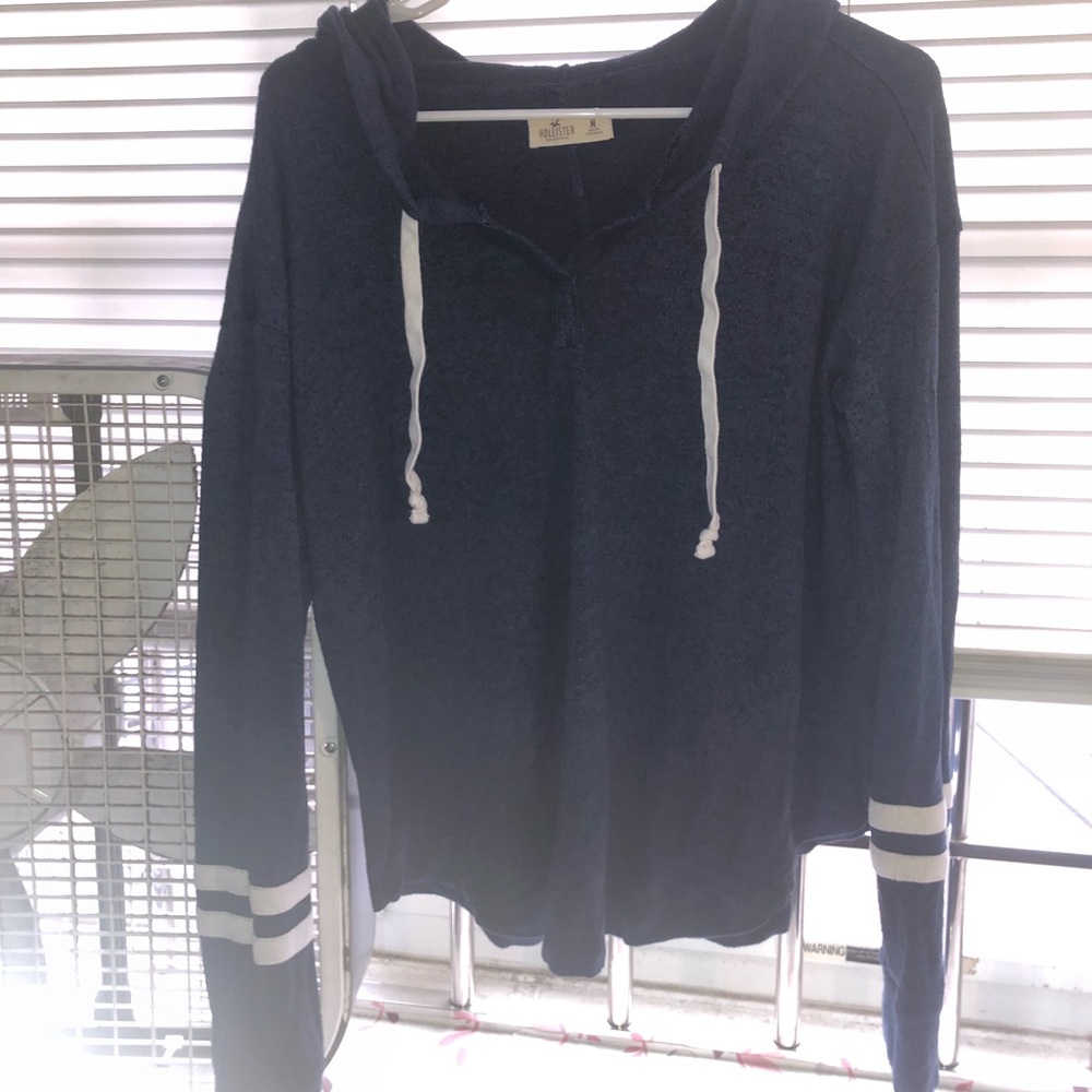 Navy blue soft thin hoodie